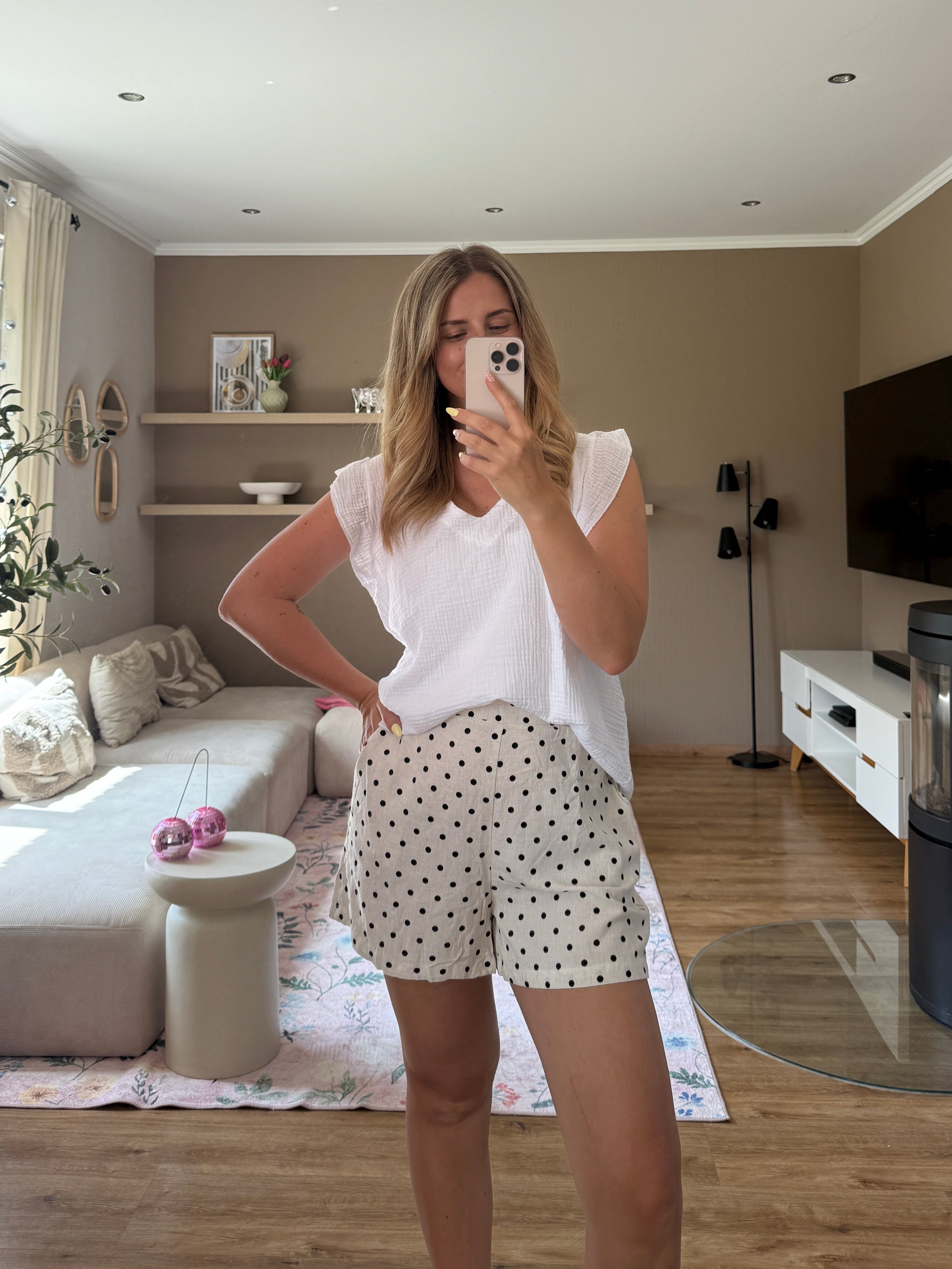 Shorts - Polka Dots