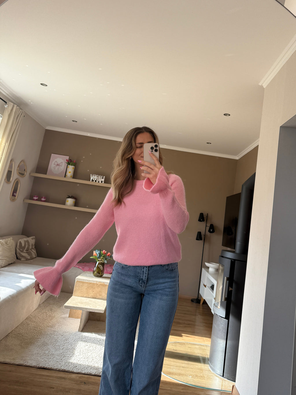 Pullover - Soft Ruffle Touch